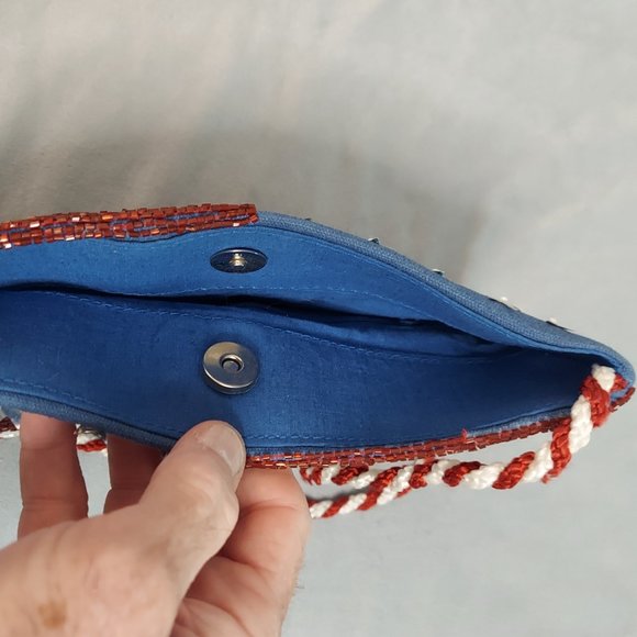Beaded Red, White and Blue US Flag Purse - Picture 7 of 8